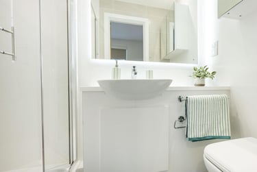 1 bed studio, Oxford Place, Rusholme, Manchester, M145EE - Image 3